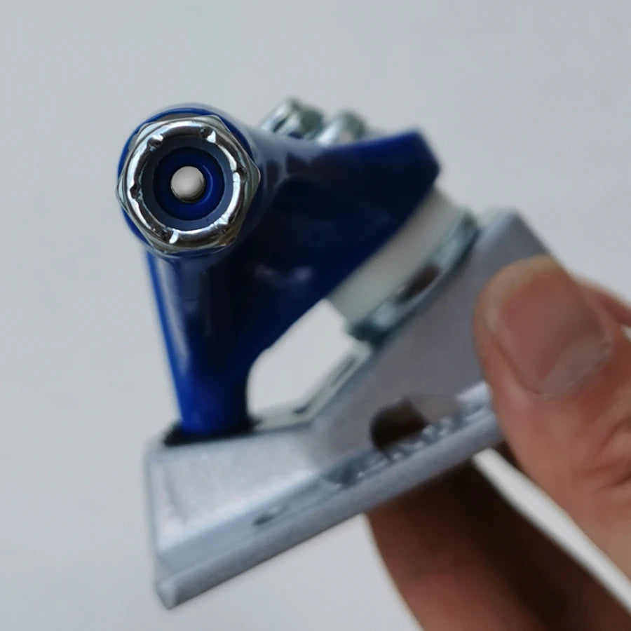 Kit Truck Venture + Lixa Gringa + Rolamentos + Roda SpitFire + Parafusos & Chave T