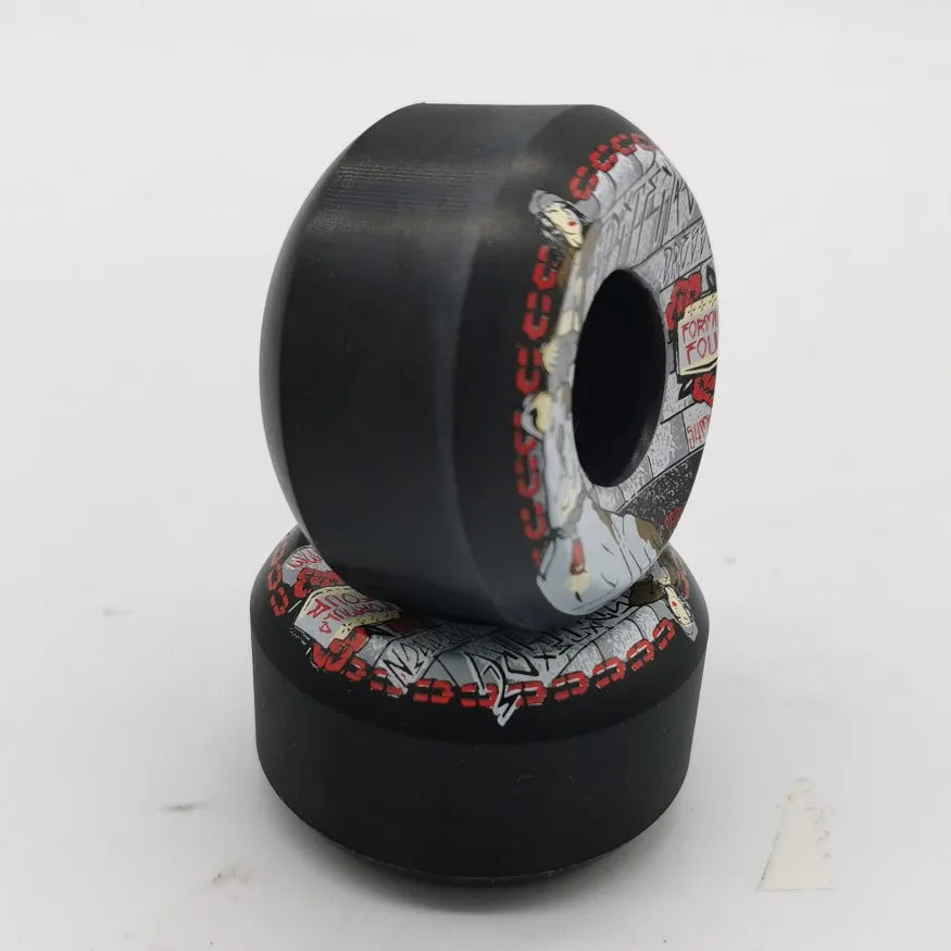 Kit Truck Venture + Lixa Gringa + Rolamentos + Roda SpitFire + Parafusos & Chave T